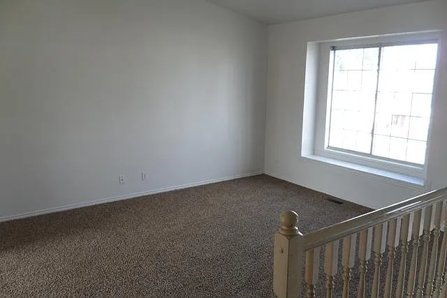 4 bed, 1701 sqft, $1,795 — Photo 3