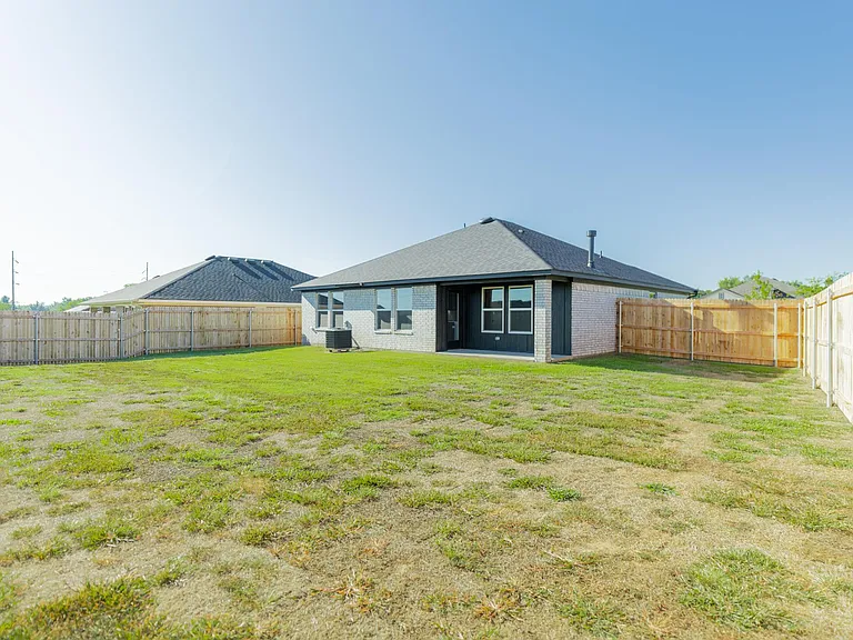4306 W Country Club Dr — Photo 27