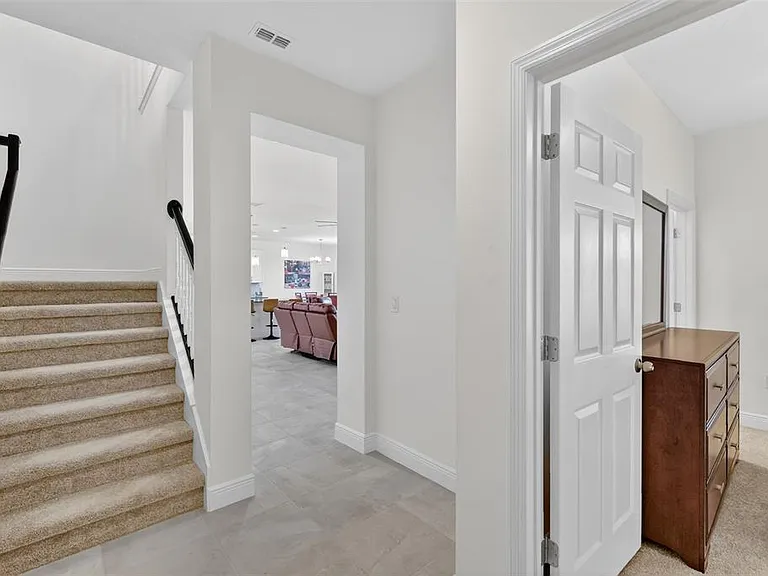 6070 Sierra Crown St — Photo 19