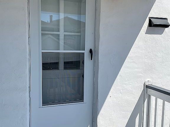 5th image of 220 N Chelsea Ave