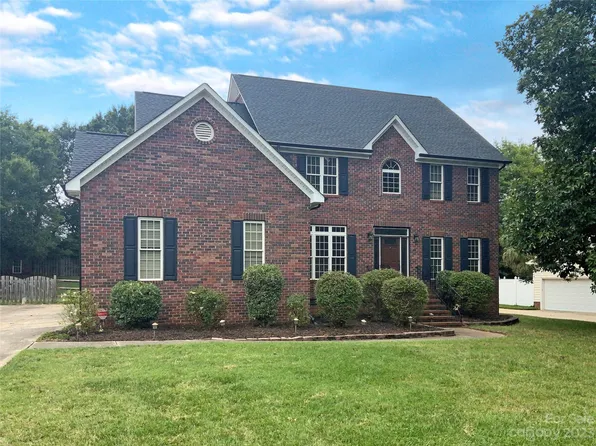 4461 Turnberry Ct SW, Concord, NC 28027