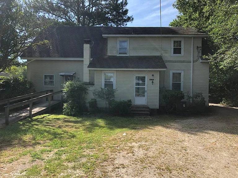 4092 Main St #A — Photo 2