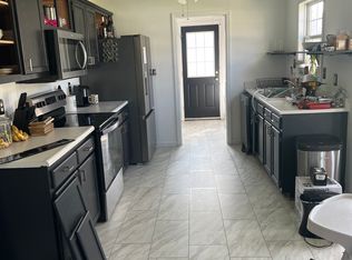 737 Overhills Rd, Linden, NC 28356