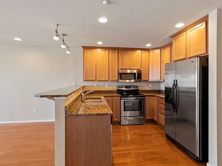 3614 Portage Ln #201 — Photo 4