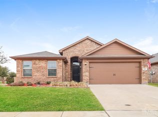 600 Cameron Way, Azle, TX 76020