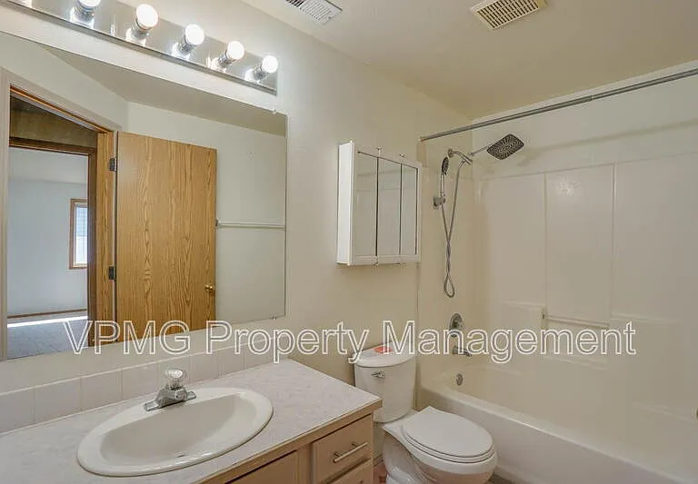 5502 NE 89th Ave — Photo 29