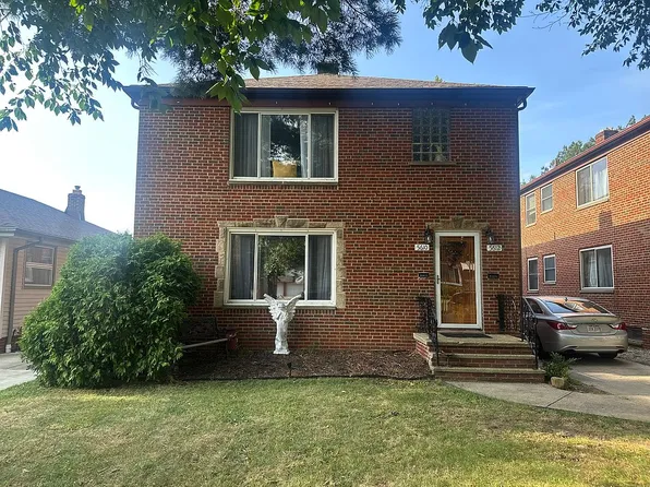 5610 Warwick Dr, Parma, OH 44129