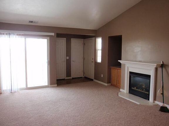 5th image of 3740 S Carlisle Pl
