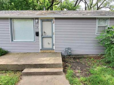 2522 S Kansas Ave, Topeka, KS, 66611