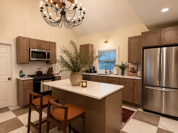 92 S Main St #92, Pittsford, NY 14534