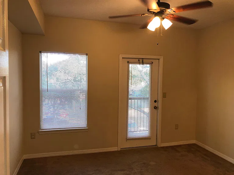 5604 Pinnacle Heights Cir #305 — Photo 18