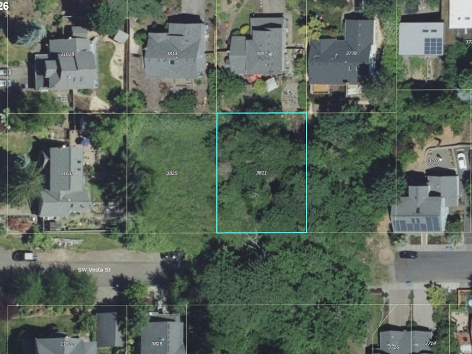 2nd image of 3811 SW Vesta St