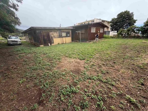 2057 Holowai Pl, Wailuku, HI 96793