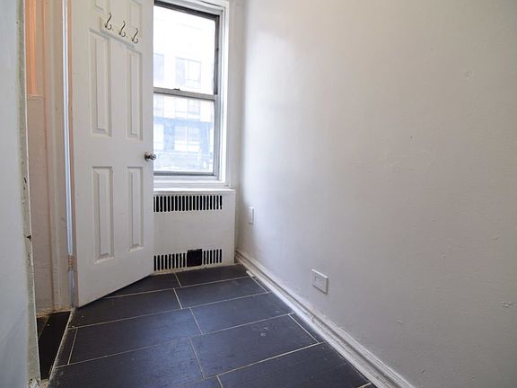 4th image of 2101 Bedford Ave APT 1J