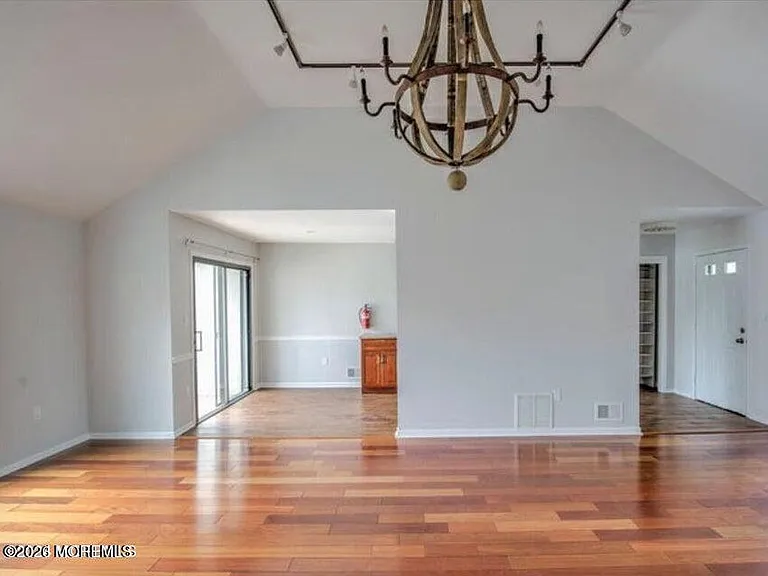 20 Tower Hill Dr #1009 — Photo 5