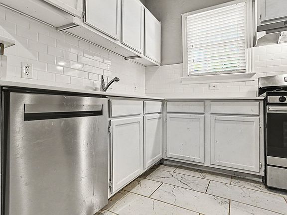 4th image of 4515 Swiss Ave APT 7