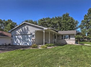 3170 Eastwind Ct, Crown Point, IN 46307