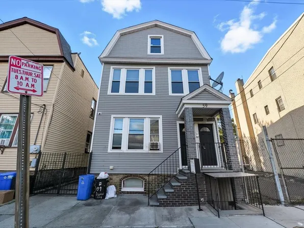 59 Ocean Avenue image 2 of 10