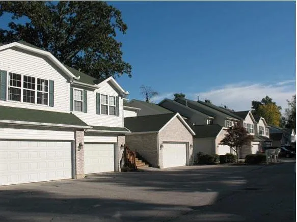 2820 Floex Dr photo 1