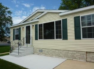 314 Elder Ln, Belvidere, IL 61008