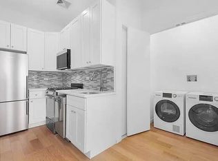 234 E 53rd St #3A, New York, NY 10022