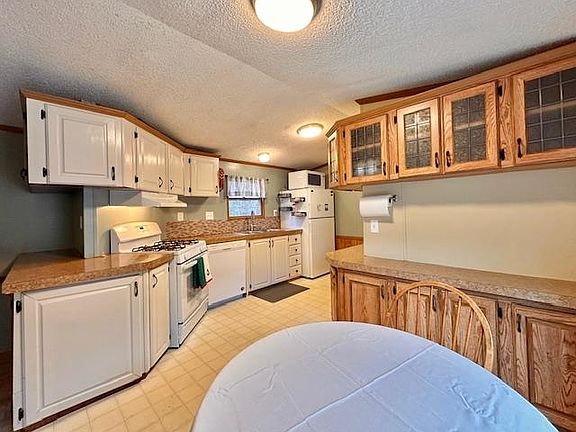 4th image of 29 Duston Drive
