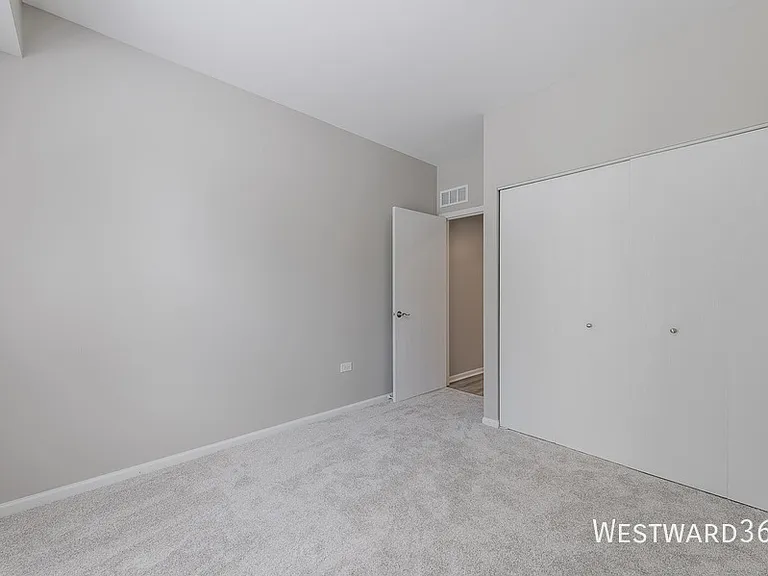 24821 Gates Ct — Photo 17
