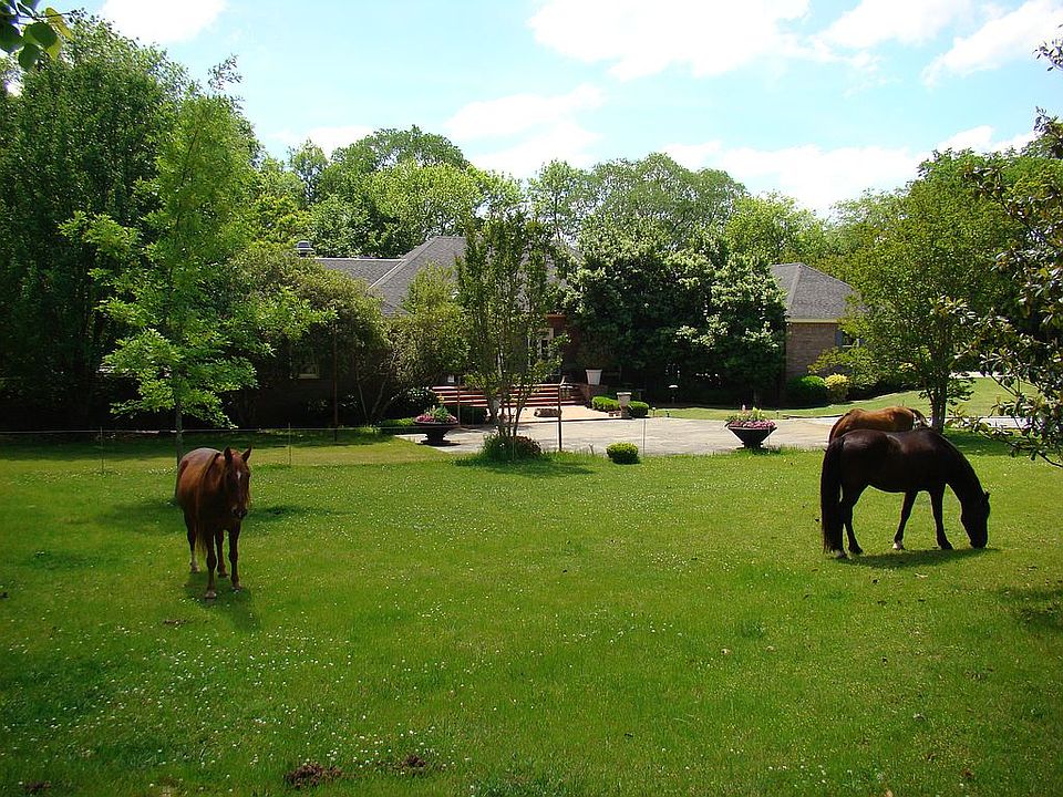 1st image of 2528 Sagewood Ct