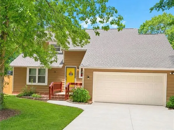 101 Warehouse Crse, Yorktown, VA 23692