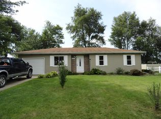 1100 Jackson Heights Rd, Plymouth, IN 46563