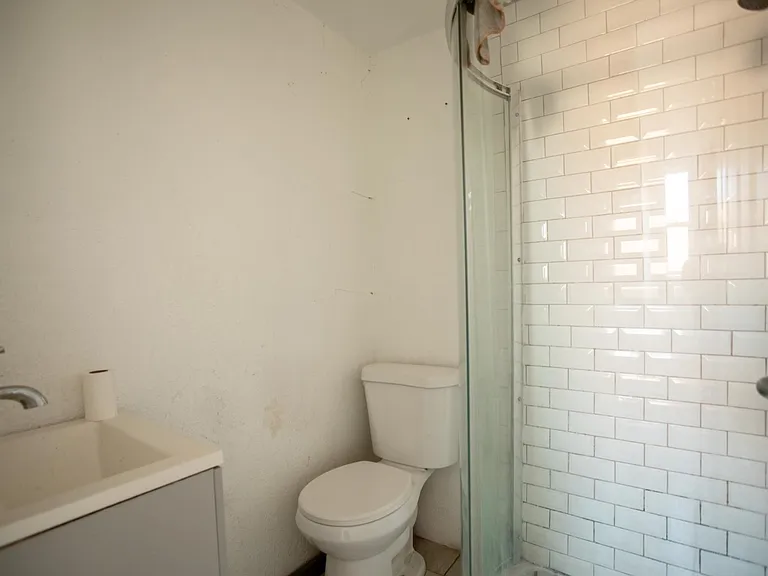 345 N Occidental Blvd — Photo 13