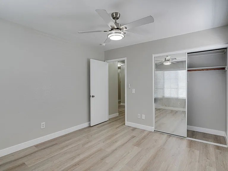 11051 Cresco Ct — Photo 29