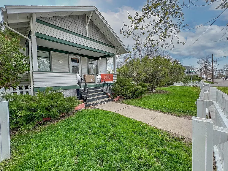 709 E 5th St #BUNGALOW — Photo 30