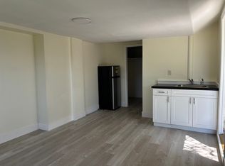 467 SE 3rd St, Hialeah, FL 33010