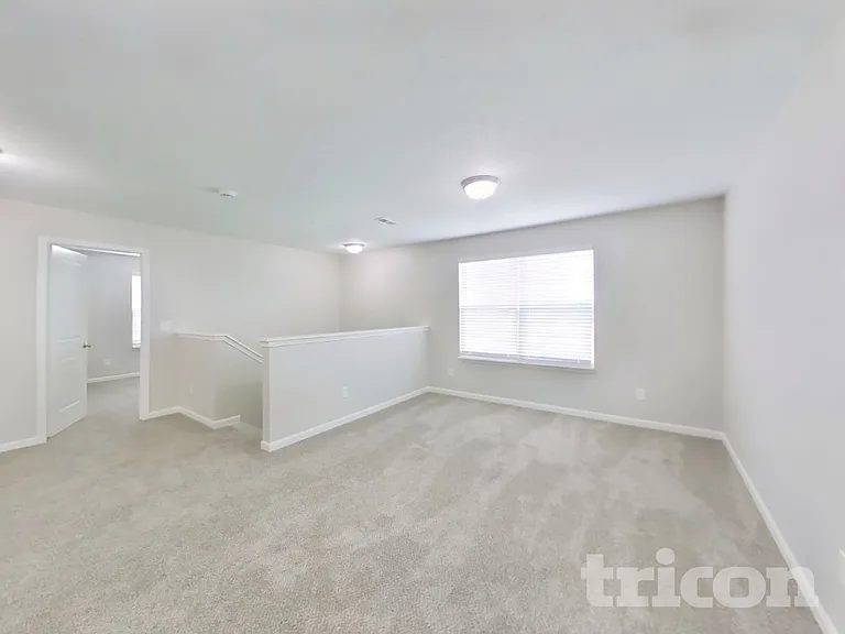 2320 Hanover Rd — Photo 5