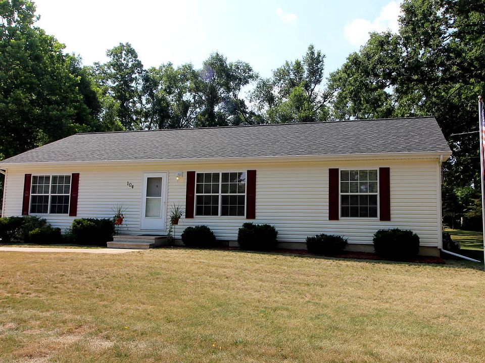 1st image of 104 Arcadia Blvd
