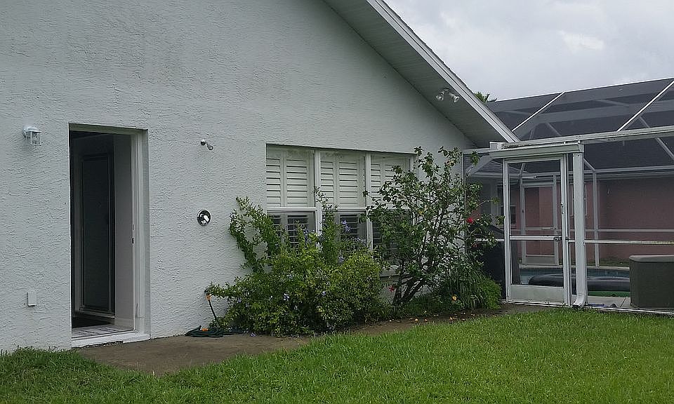 1st image of 12750 SW Kingsway Cir