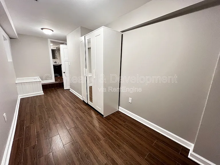 1439 N Artesian Ave #1 — Photo 19