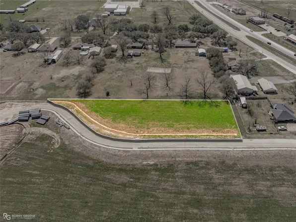 418 Safe Harbor Dr, Bossier City, LA 71111