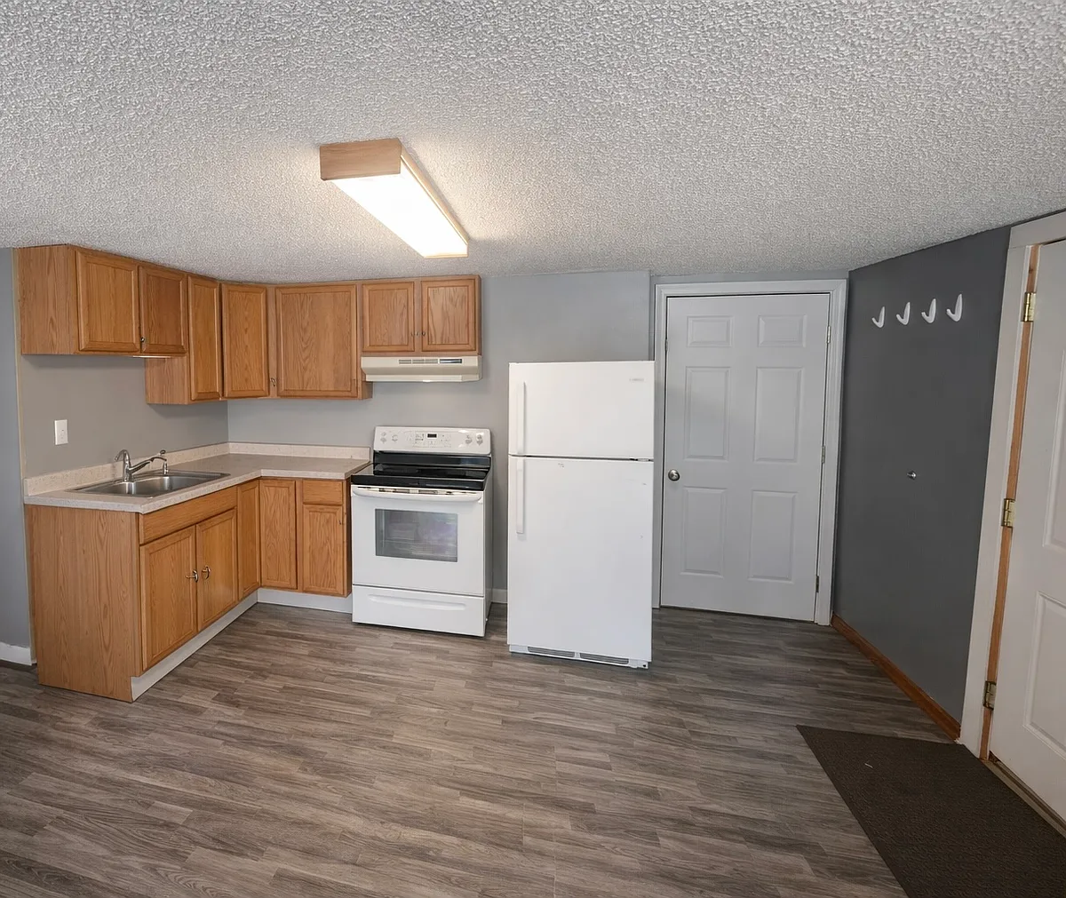 Building Photo - 719 Jefferson St #2