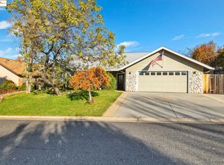 17517 Wild Oak Dr, Jamestown, CA 95327