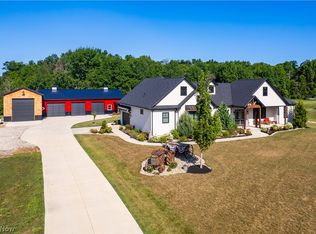 17658 Island Rd, Grafton, OH 44044