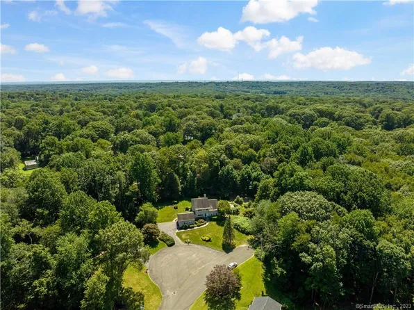 34 North Princeton Drive, Shelton, CT 06484