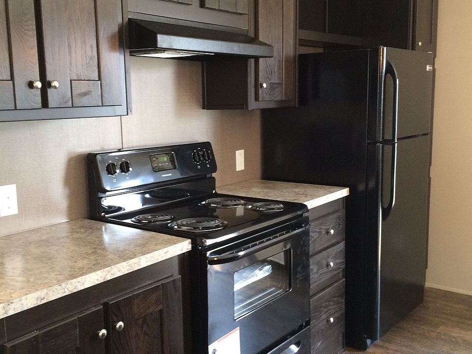 1st image of 2511 N Highway 35 Byp #18