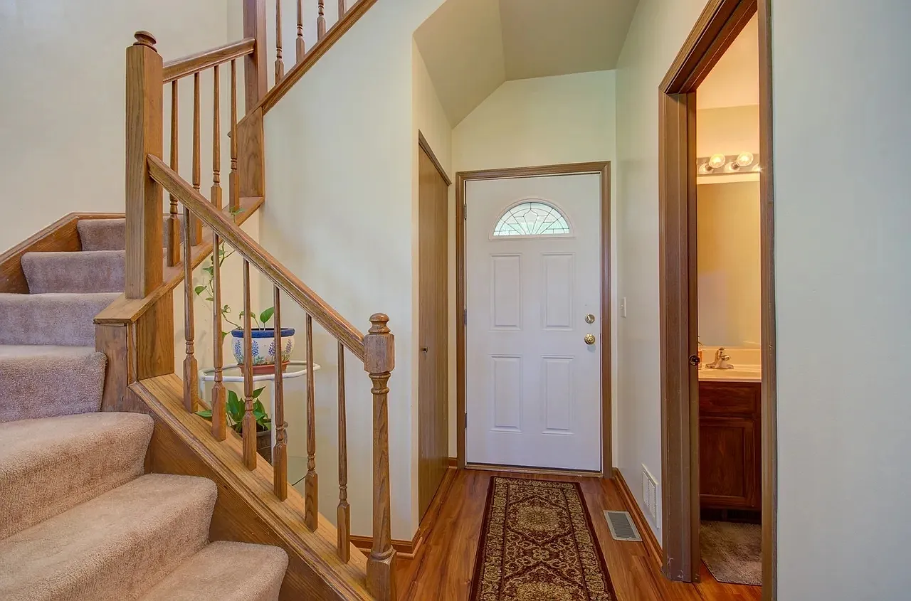 2 bed, 2.5 bath, 1192 sqft, $2,300 — Photo 4