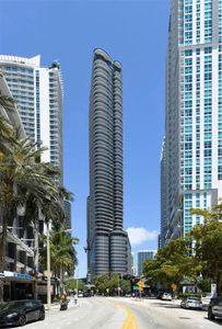 1000 Brickell Plz UNIT 4307, Miami, FL, 33131