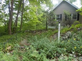 502 Highland Avenue Upper Dr, Highland Lakes, NJ 07422