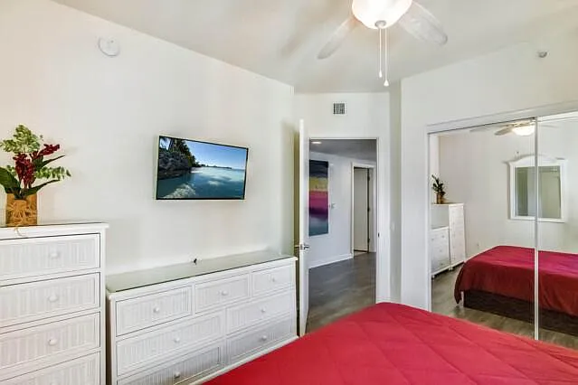 2650 Lake Shore Dr #2203 — Photo 18