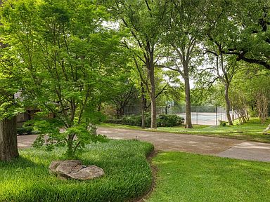 2121 N Fielder Rd, Arlington, TX 76012 | Zillow