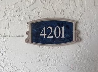 3115 NE 184th St APT 4201, Aventura, FL 33160